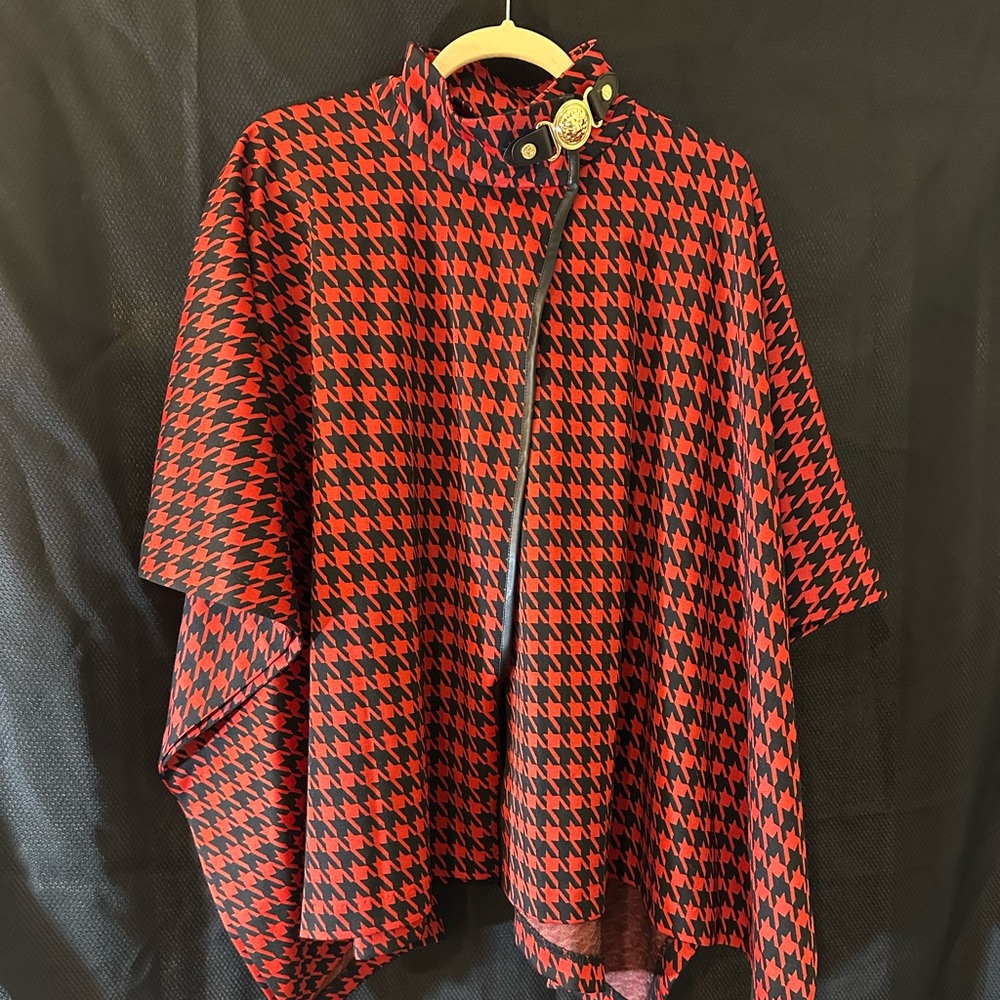Anne Klein Red and Black Houndstooth Poncho Cape